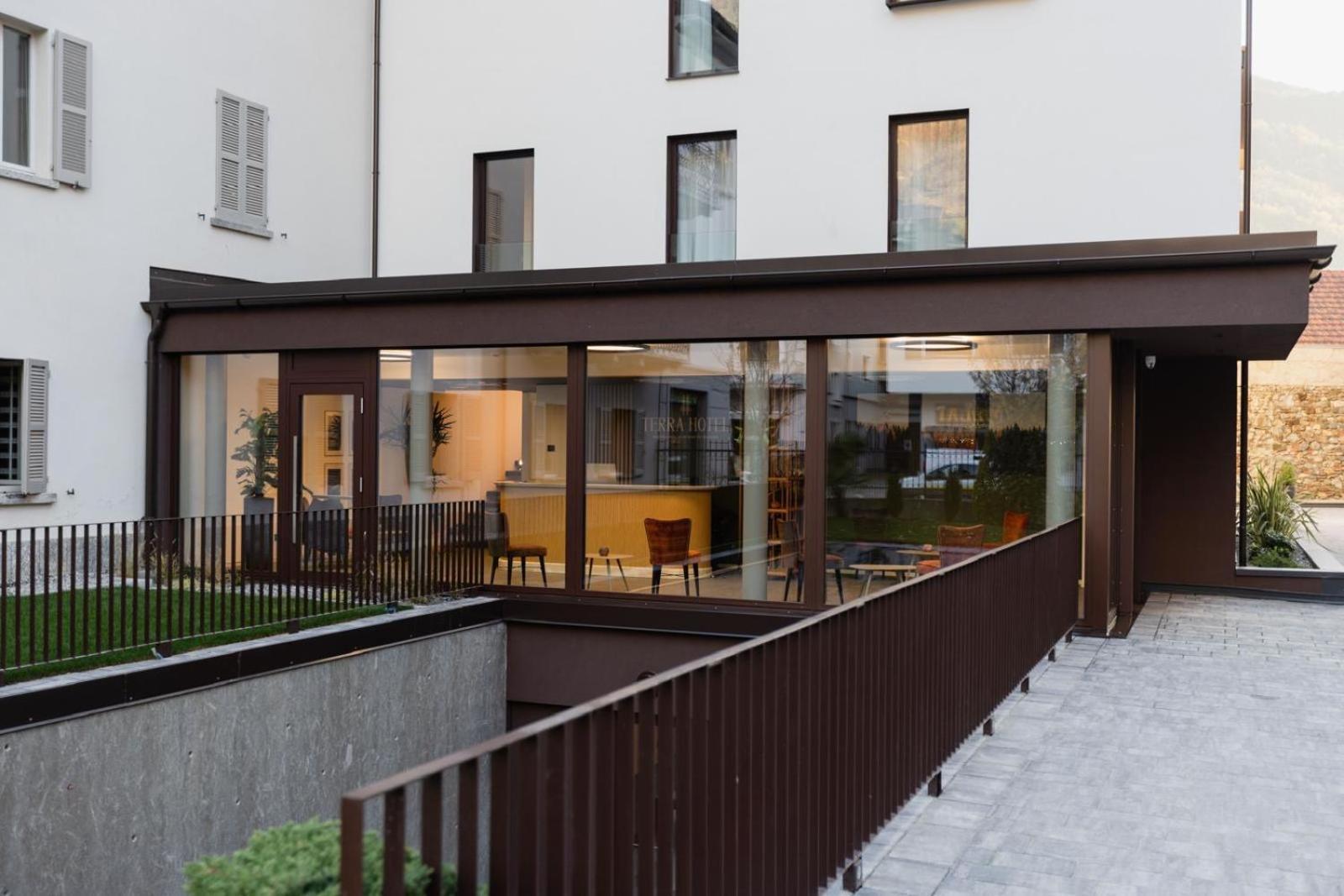 Terra Hotel Boutique Тирано Экстерьер фото