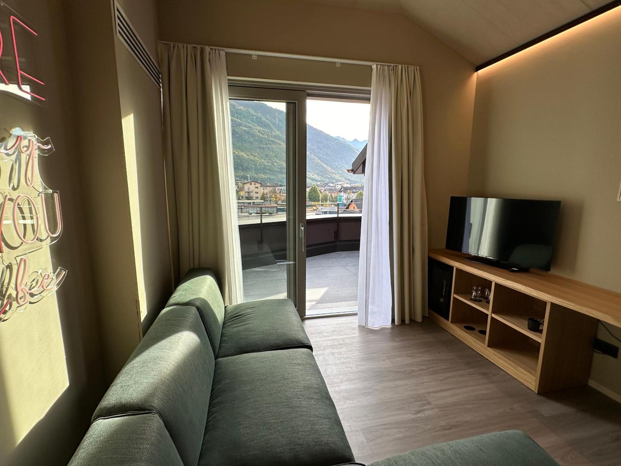 Terra Hotel Boutique Тирано Экстерьер фото