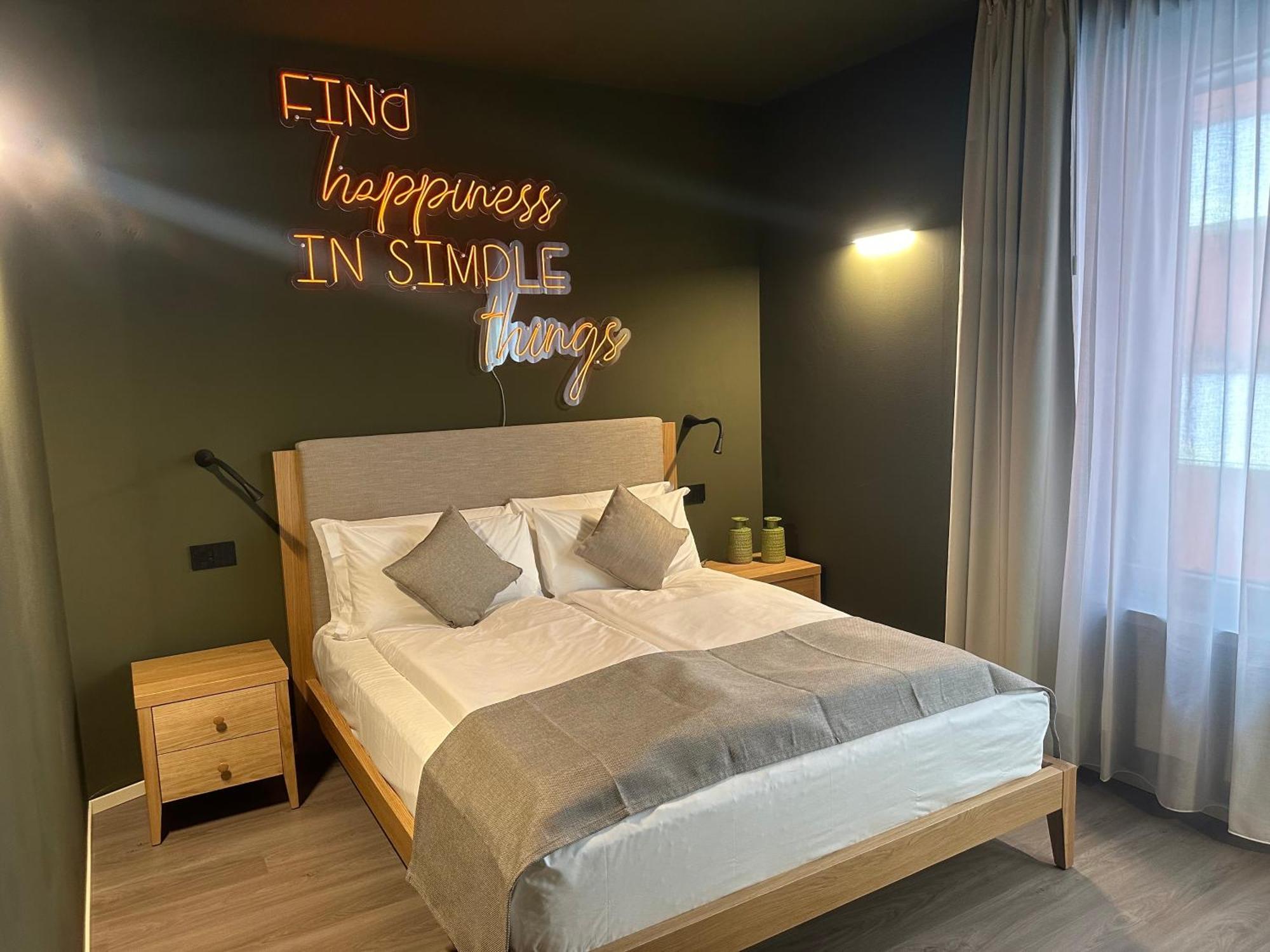 Terra Hotel Boutique Тирано Экстерьер фото